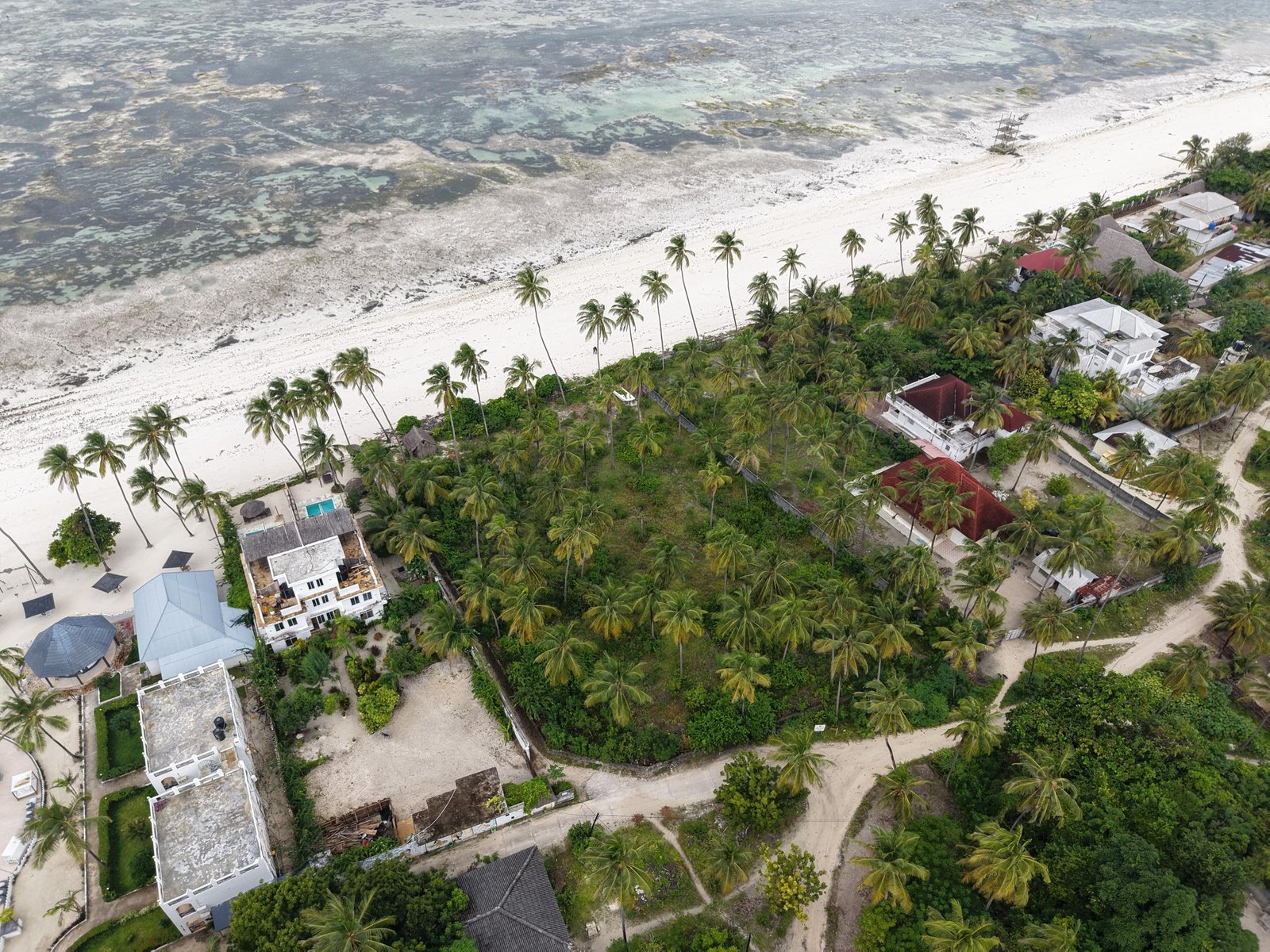 Beachfront Plot for Sale – Bwejuu, Zanzibar - 4