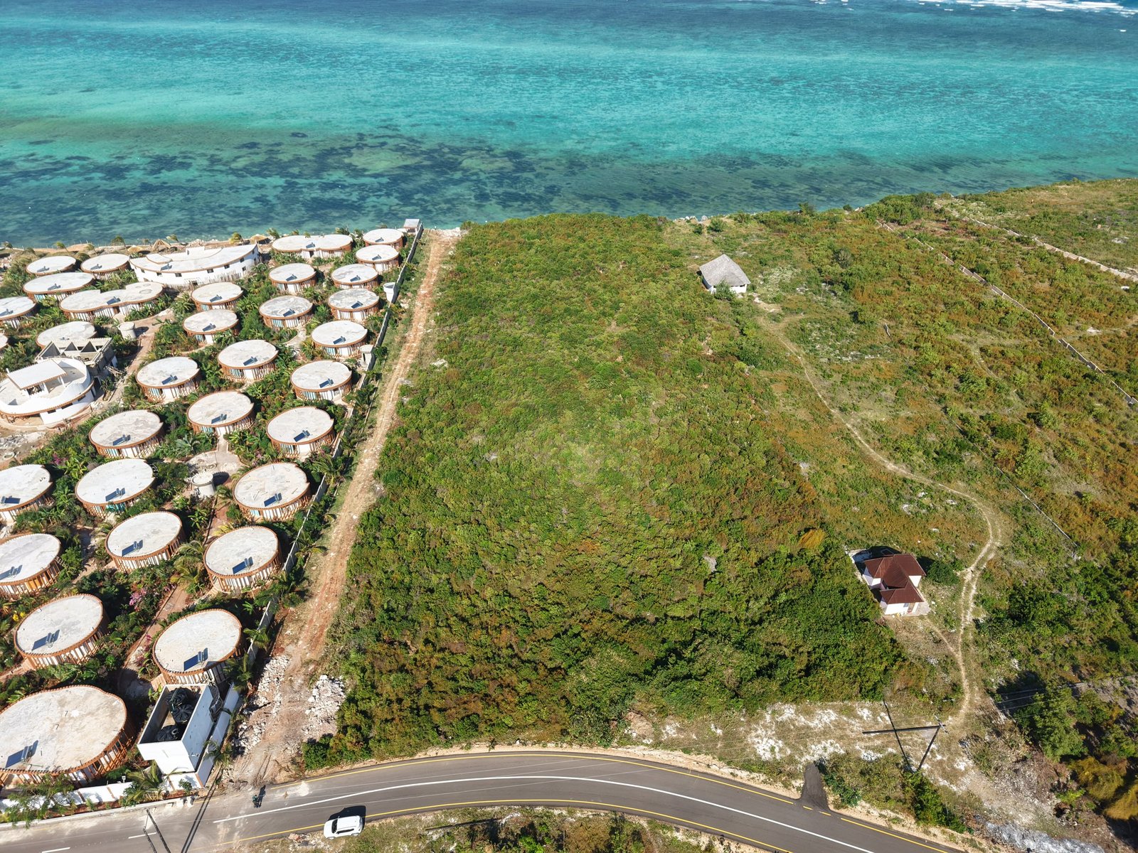 Cliff-Front & Roadside Plot for Sale β Makunduchi, Zanzibar - 2