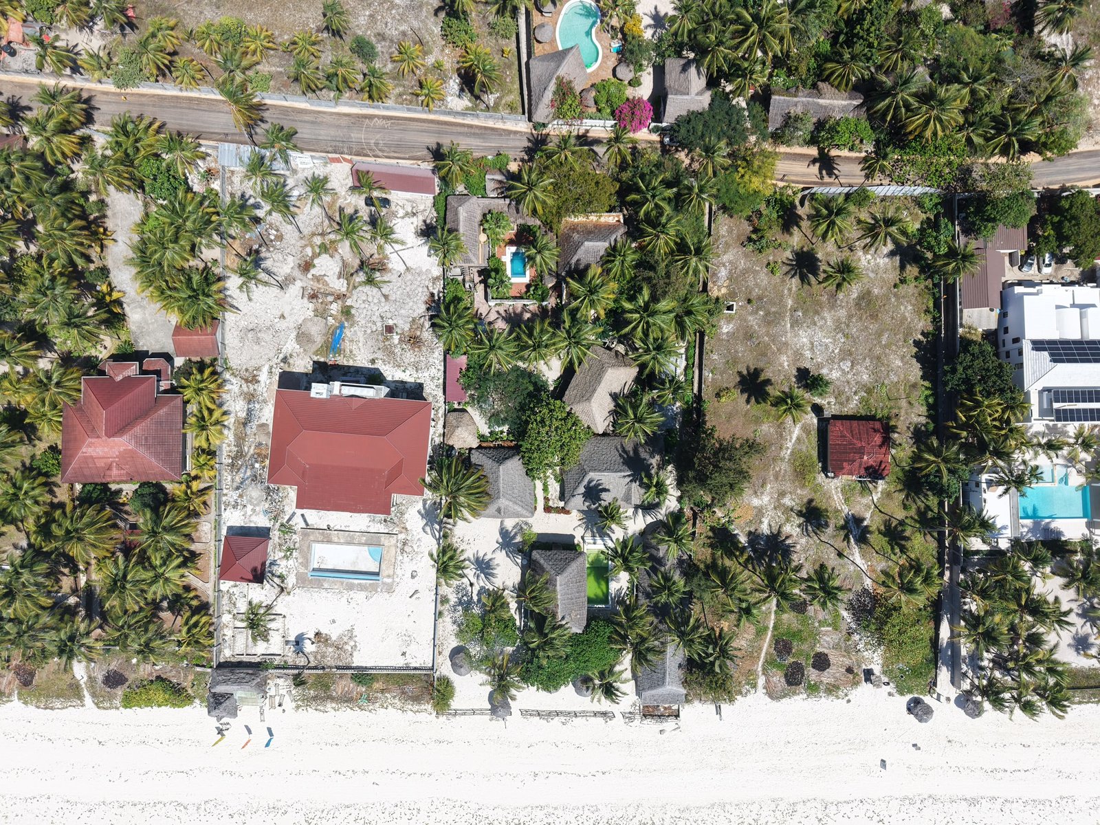 Beachfront Hotel for Sale in Bwejuu, Zanzibar - 3